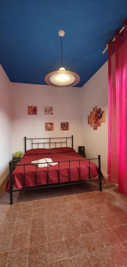 Apartamento 2 Bed Flat Centre & Stadio Free Parking Terni Exterior foto