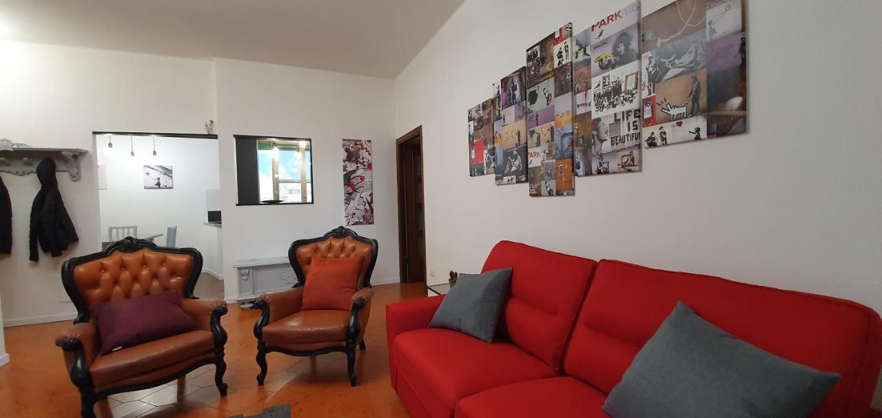 Apartamento 2 Bed Flat Centre & Stadio Free Parking Terni Exterior foto