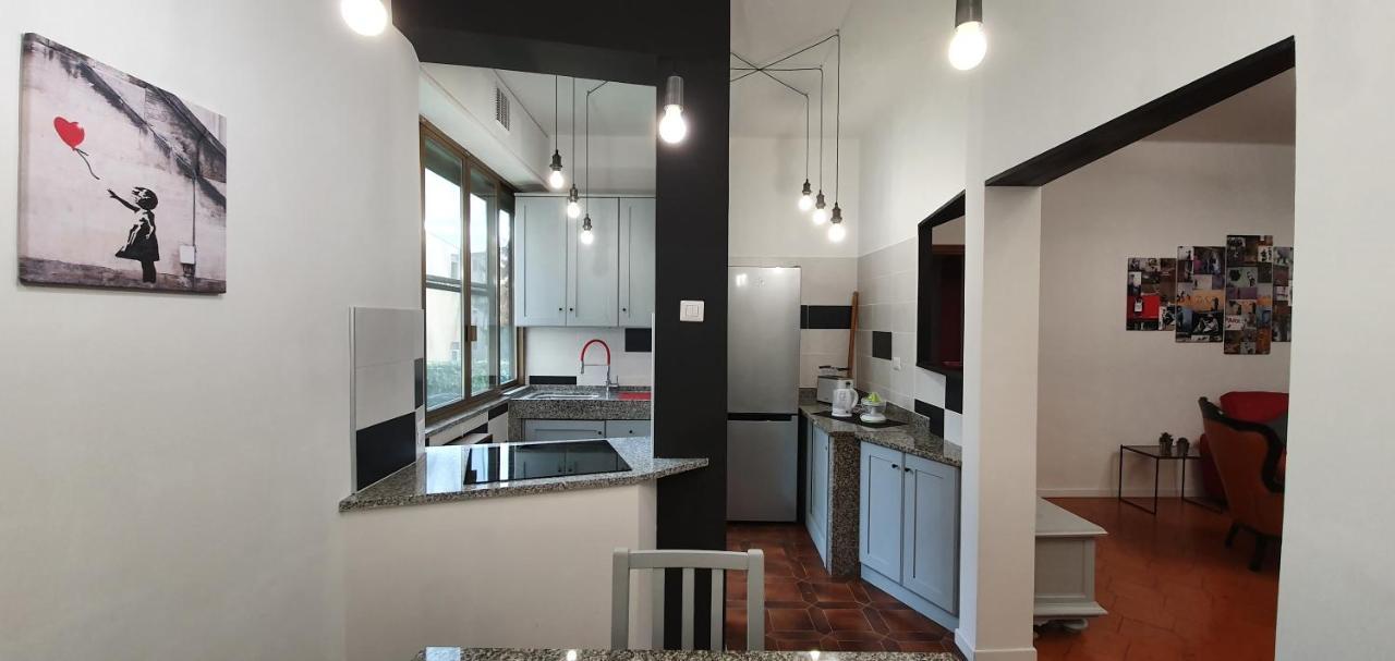 Apartamento 2 Bed Flat Centre & Stadio Free Parking Terni Exterior foto